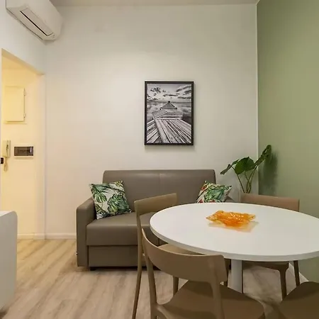 Edolo46 - Station Apartment Mailand